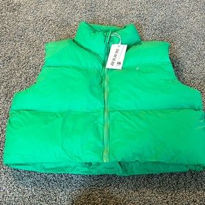 NWT Zyia Green Elevate Puffer Vest